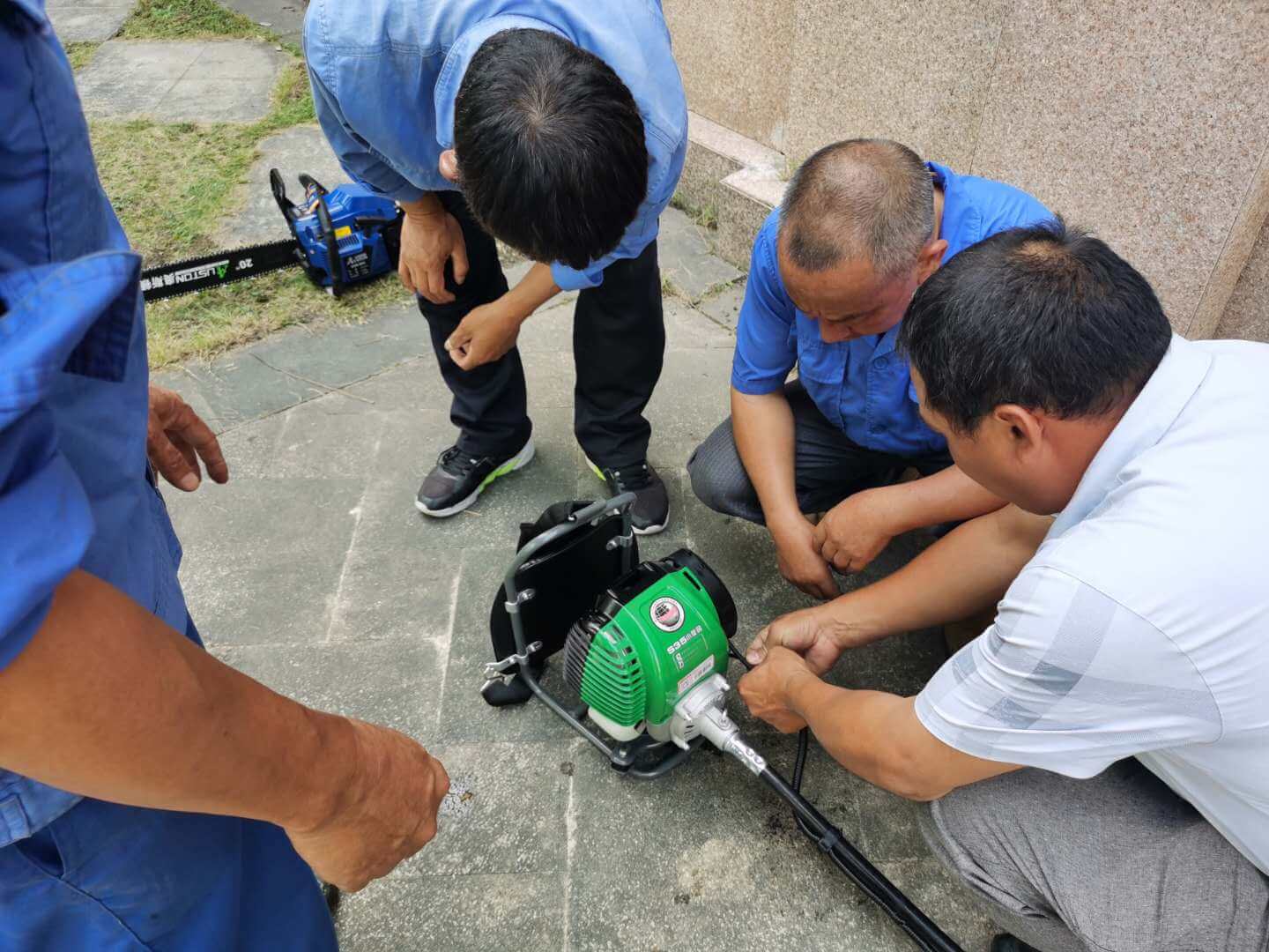 綠化養護修剪工具的講解 綠化養護修剪工具的講解